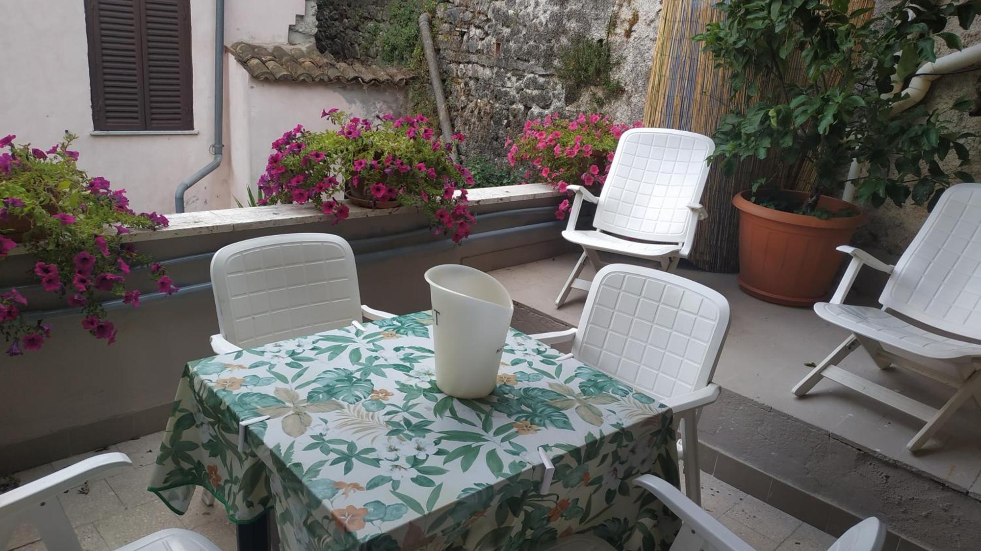 Appartamento Il Ciclope Di Annalisa Alatri Esterno foto